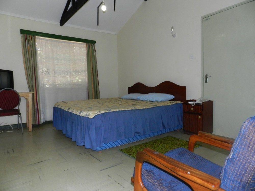 Hibiscus Guest House Найроби Экстерьер фото