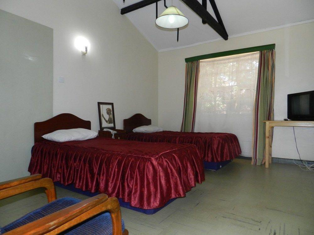 Hibiscus Guest House Найроби Экстерьер фото