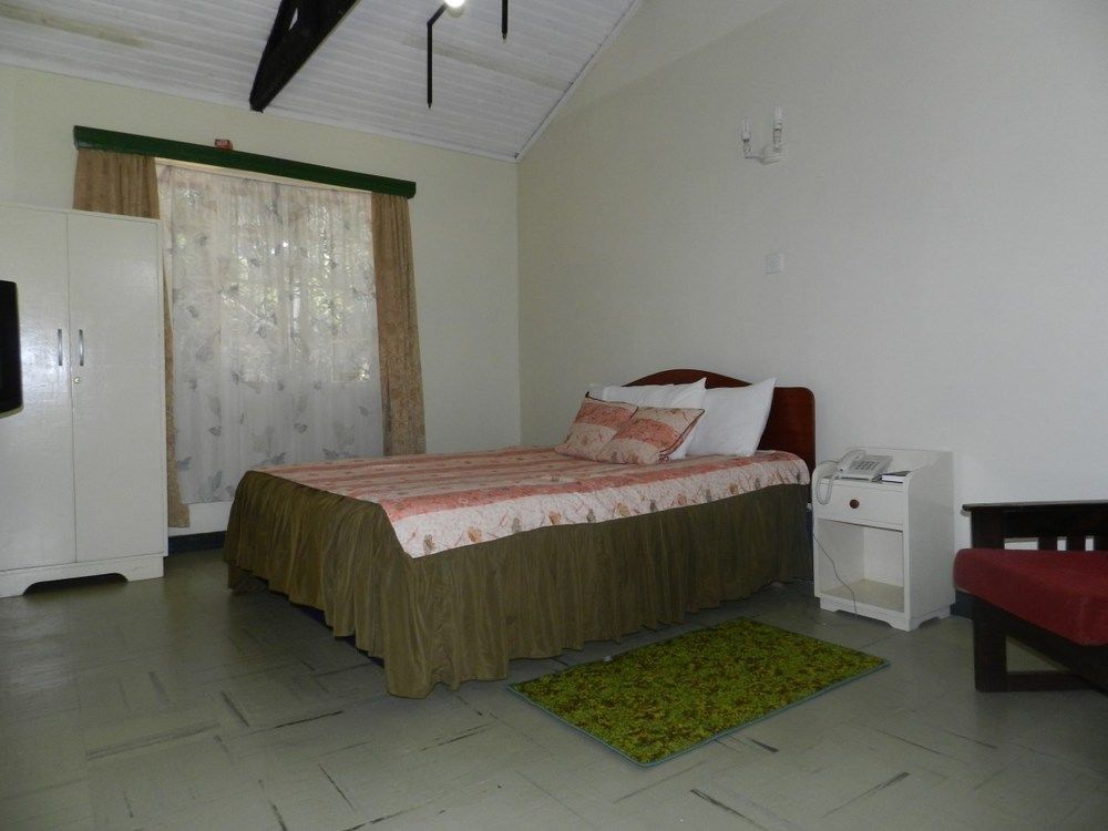 Hibiscus Guest House Найроби Экстерьер фото